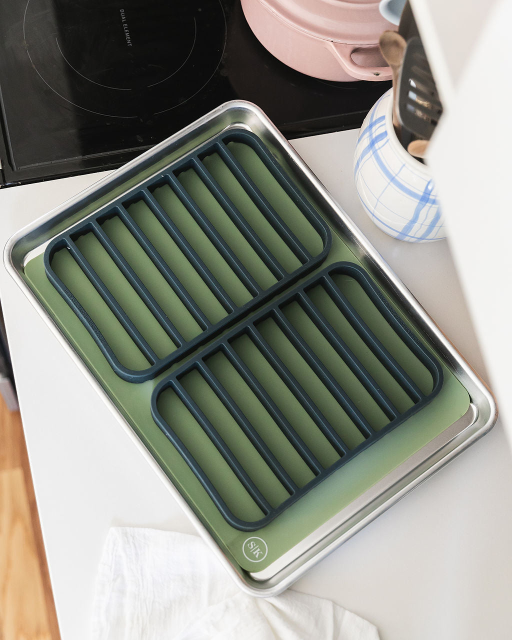 Silicone Roasting Racks | Set of 2 – The Silicone Kitchen