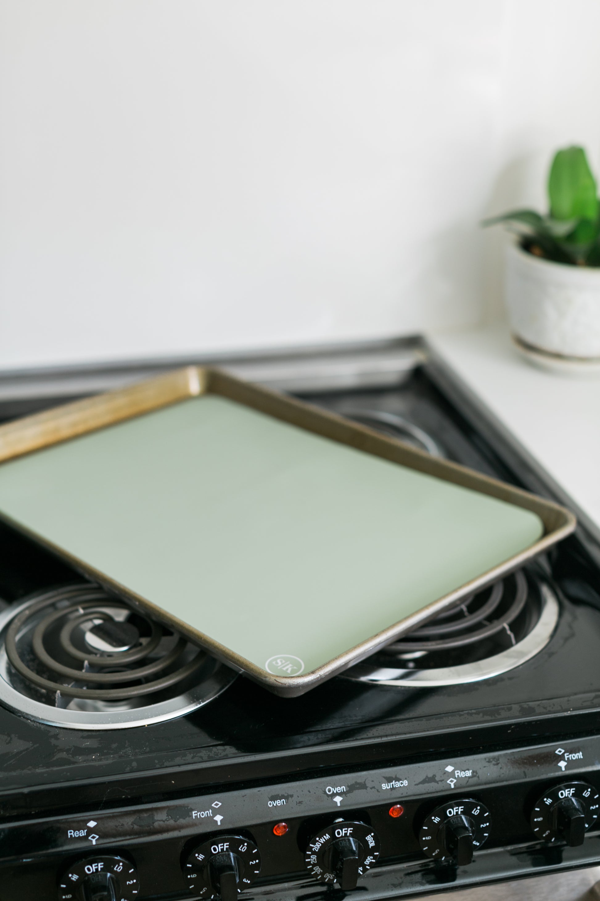 The Silicone Kitchen Silicone Oven Baking Mats - Set of Two, BPA Free, Extra Thick - Half Sheet (16x11.75) - Green/Gray