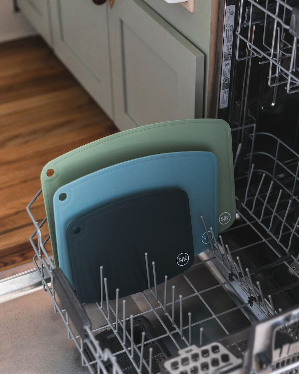 3-Piece Premium Silicone Cutting Board Set